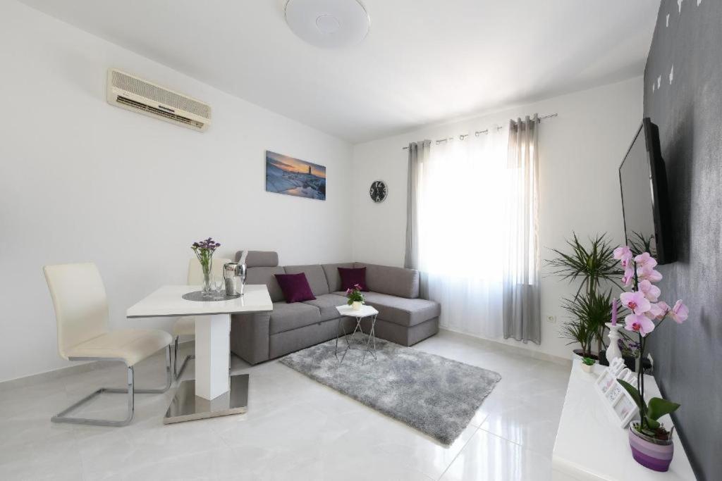 Apartment Lant Задар Екстер'єр фото